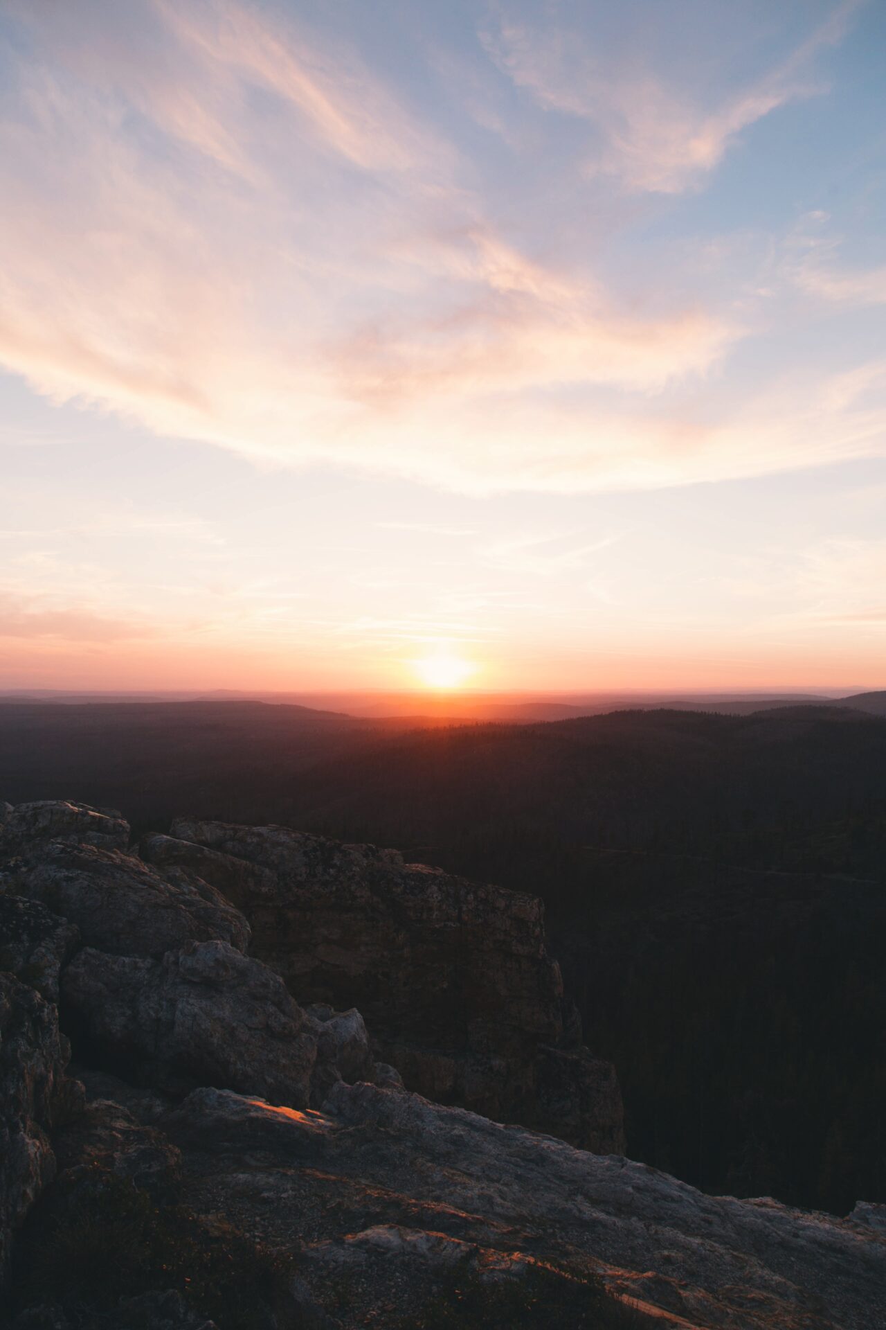 jordan-mcqueen-DxVjWNcd1WI-unsplash